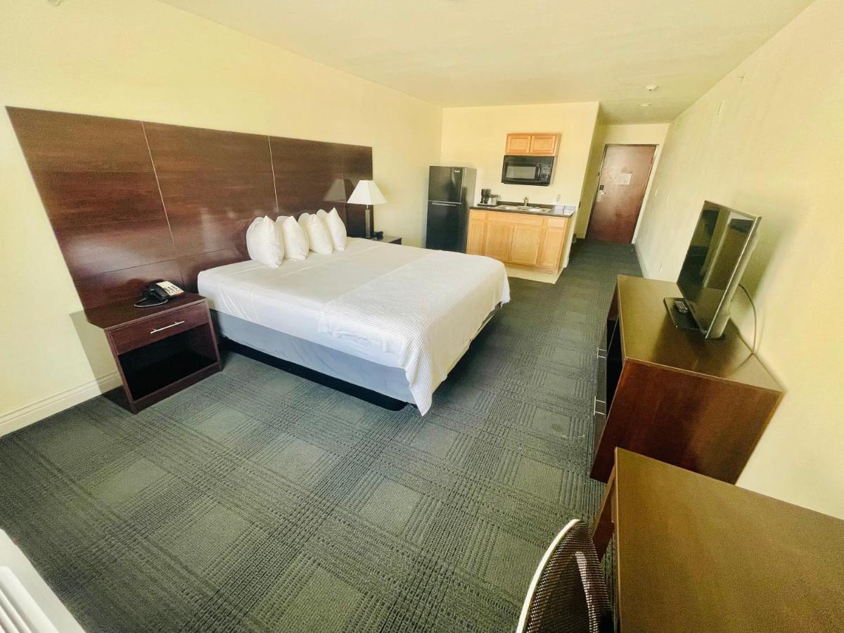 Fairbridge Inn & Suites Cuero Kültér fotó