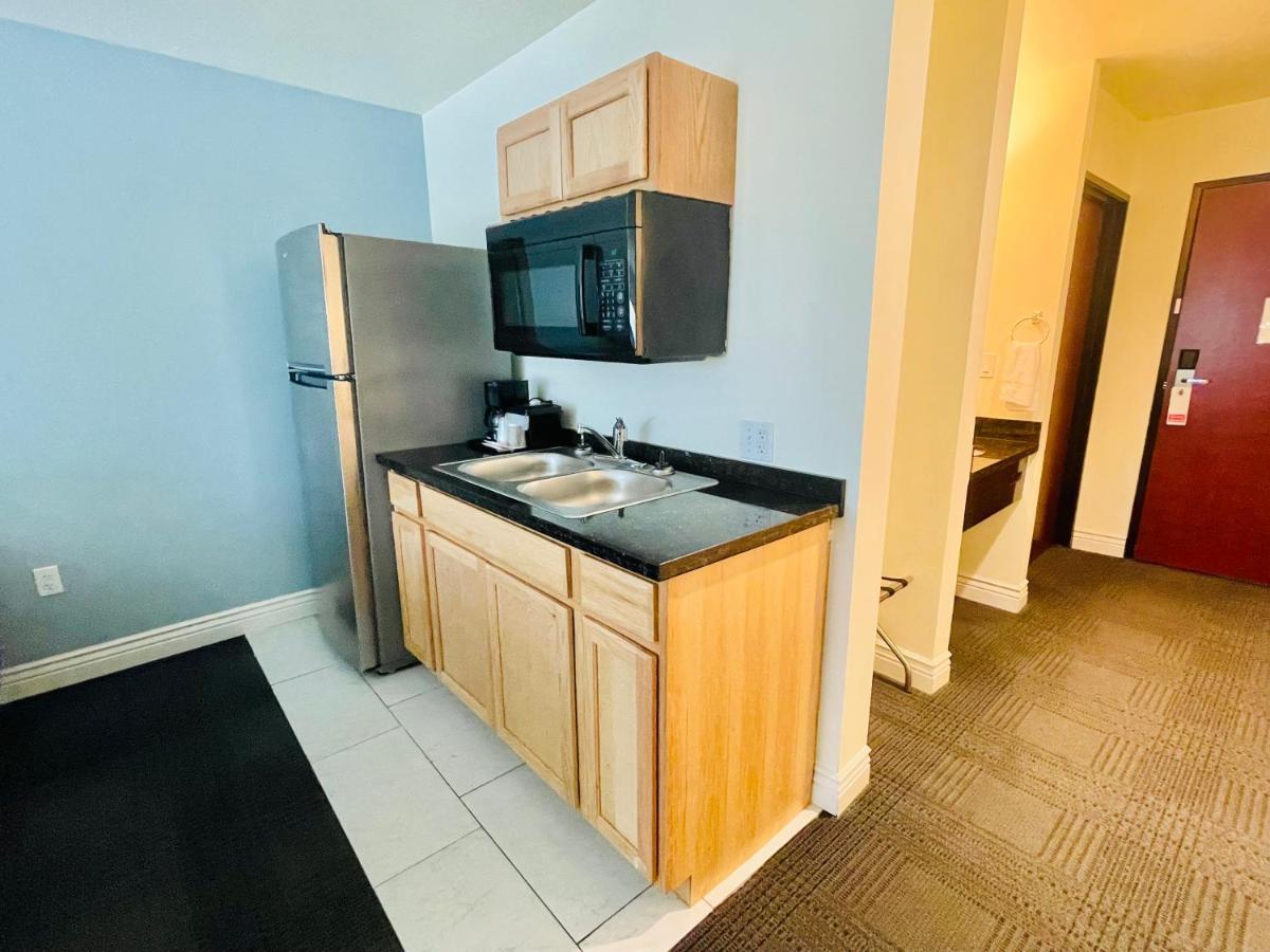 Fairbridge Inn & Suites Cuero Kültér fotó