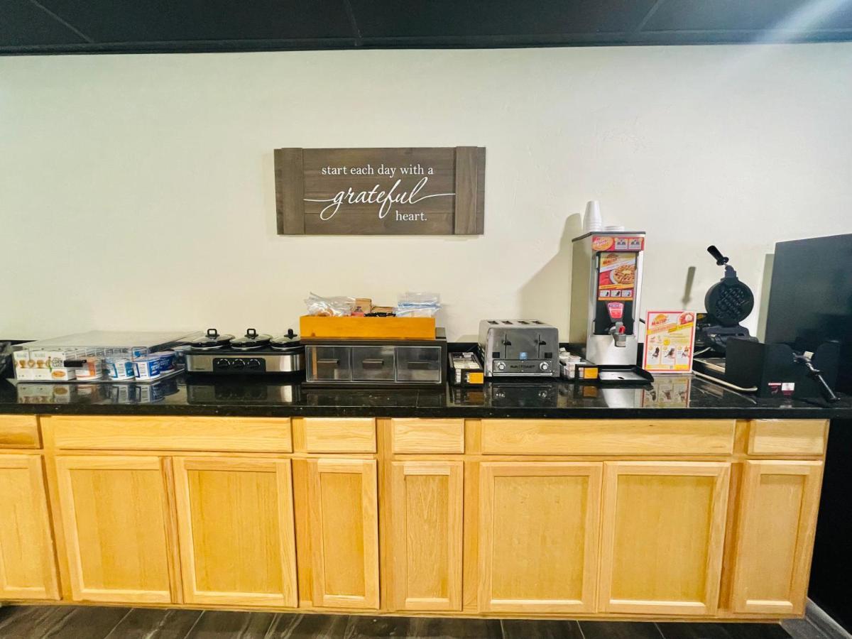Fairbridge Inn & Suites Cuero Kültér fotó