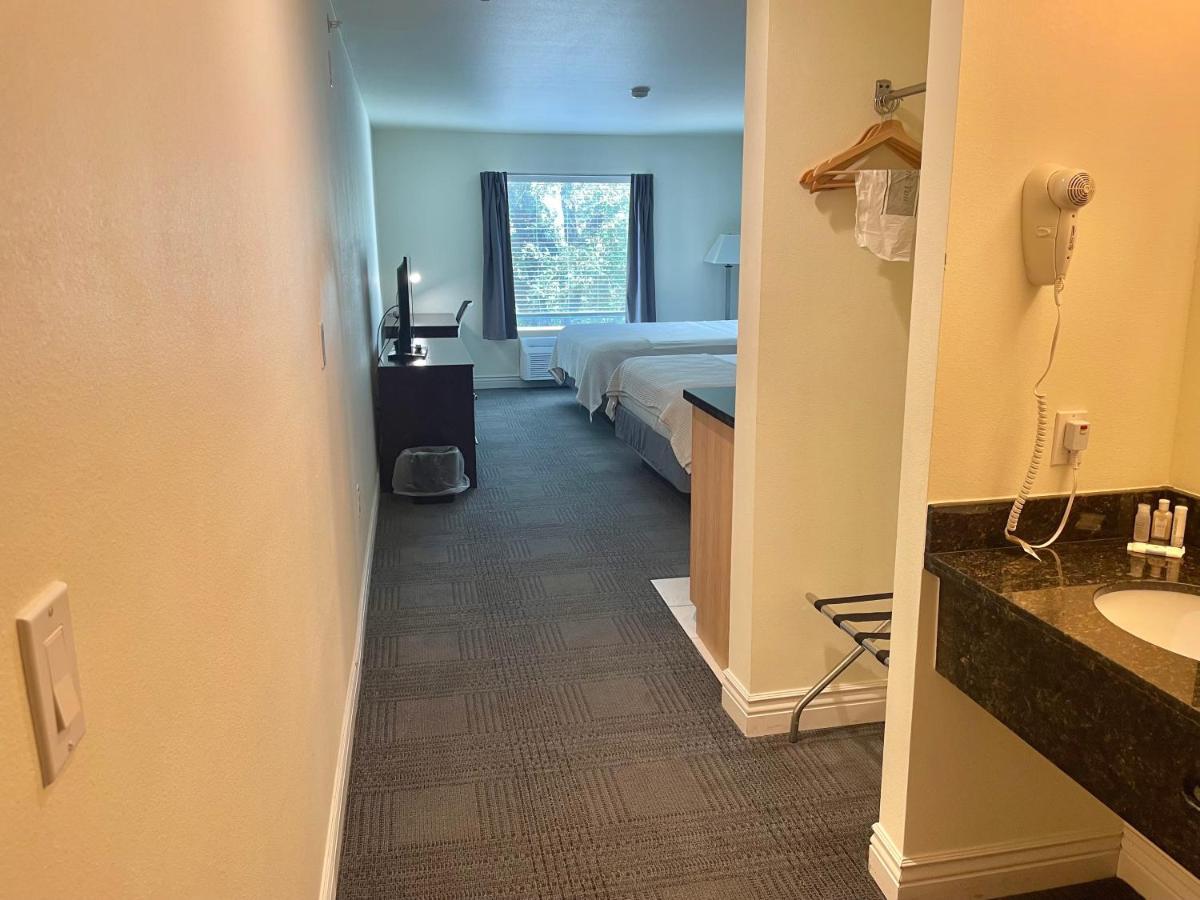 Fairbridge Inn & Suites Cuero Kültér fotó